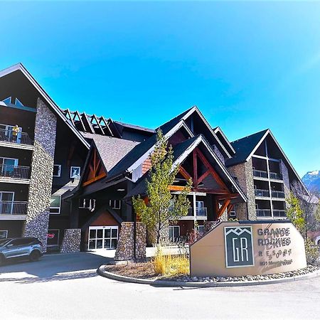 Luxury Two Queen Beds Condo - Grande Rockies Resort Indoor Parking Pool Hot Tub Gym Canmore Luaran gambar